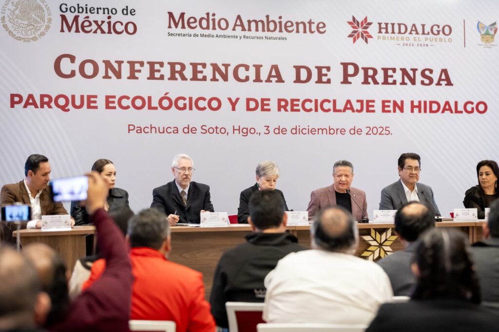 Previo a la consulta, autoridades defienden beneficios del Parque Ecológico y de Reciclaje en Tula 11 031225 GOBERNADOR CONFERENCIA DE PRENSA PARQUE ECOLOGICO Y DE RECICLAJE EN HIDALGO 9 1200x800 3
