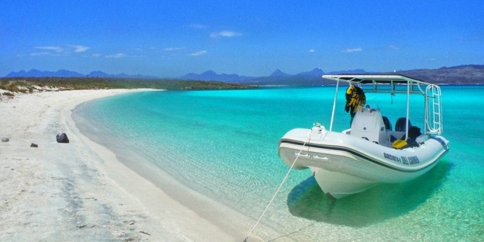 Aguas grises en playas, por lluvias 11 baja california