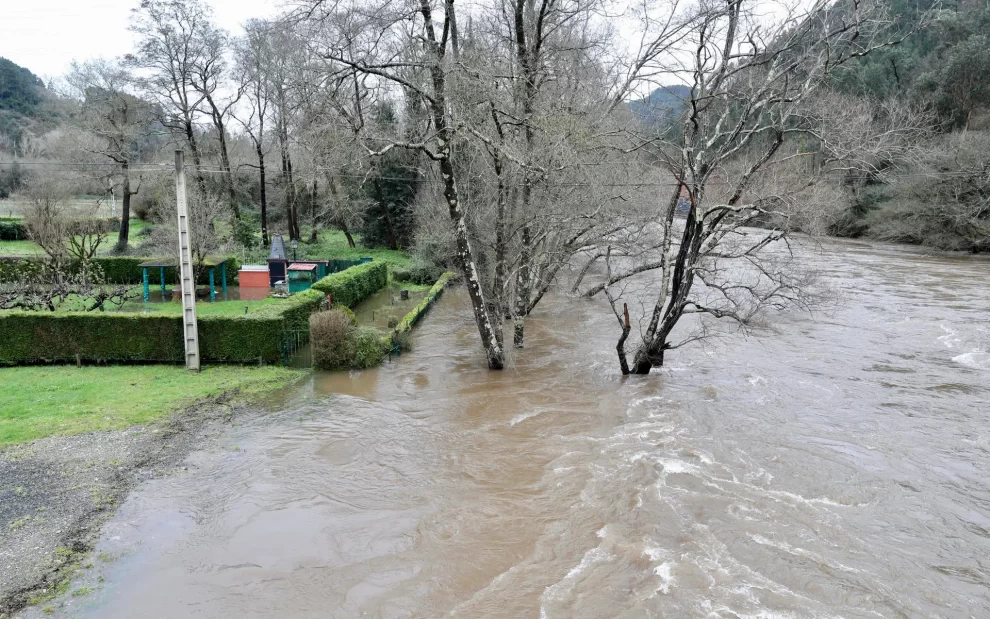 rss efee1a4f4eb9618cdcfbfad92444b8cb3cc10b265f8w