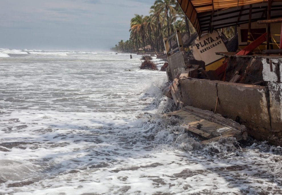 Desvelan por qué se generan grandes tsunamis frente a la costa de México 11 Mexico playa