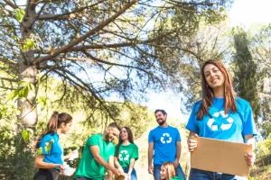 Participación masiva en el primer Reciclatrón 2024 de la Alcaldía Azcapotzalco  11 jovenes limpiando bosque basura 23 2147826367