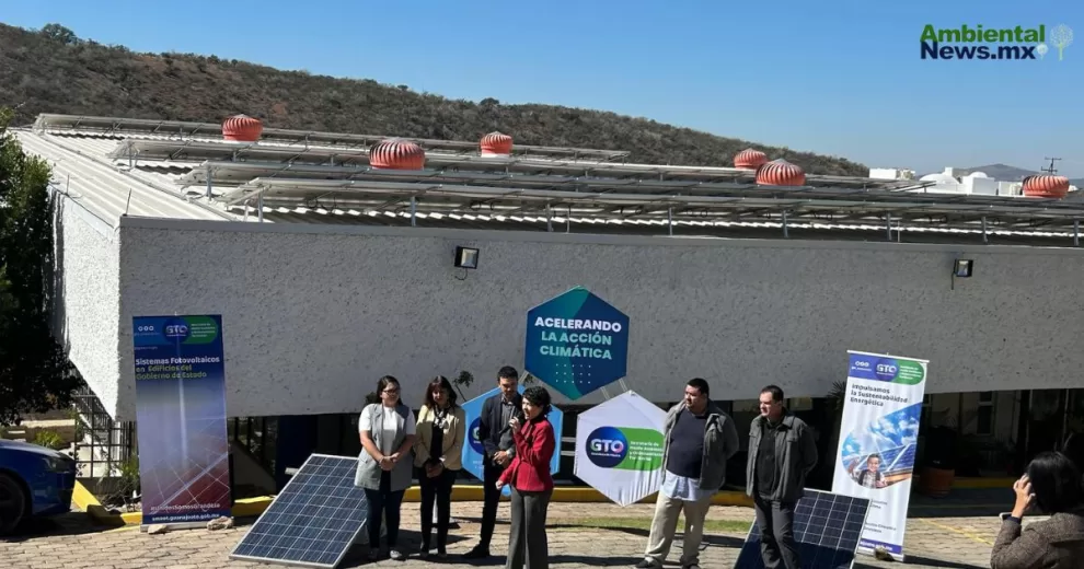 Guanajuato apuesta por las energías renovables: Entregan sistema fotovoltaico