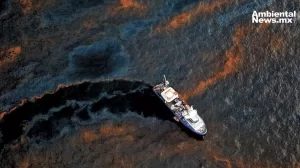 ANWEB Nueva denuncia de derrame de crudo cerca de plataforma de Pemex en Golfo de Mexico
