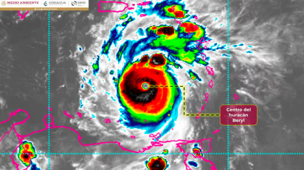 Huracán Beryl se cierne sobre México tras pasar por el Caribe