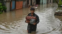 ¡Un desastre previsible! ¿El cambio climático intensificó las lluvias mortales en Nepal?