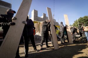 Operativo en Tlalpan asegura cientos de productos maderables y tablas ilegales