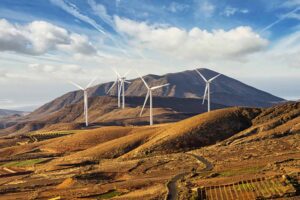 Las energías renovables reducen más del 40% el precio de la electricidad en España