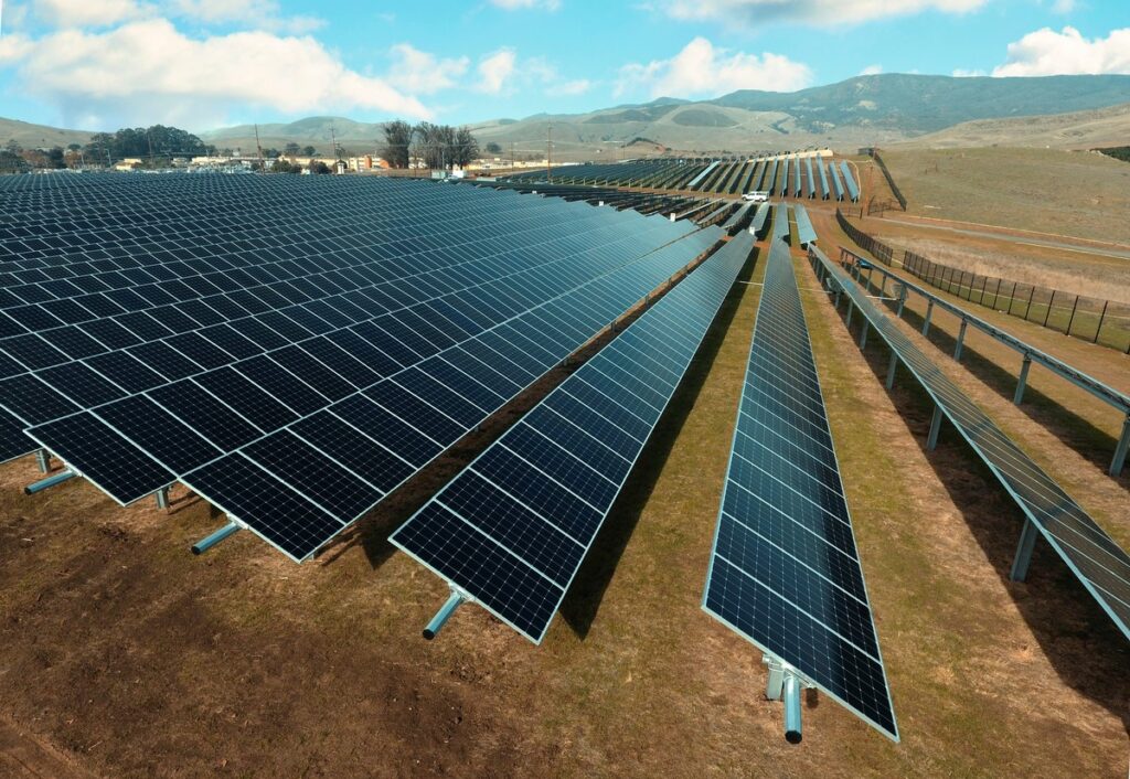 Argentina avanza hacia un modelo energético solar y descentralizado 11 9mL3N3YY8 1200x0 1