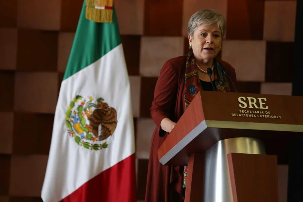 SEMARNAT presenta agenda ambiental con énfasis en agua, clima y conservación 11 Alicia Bárcena