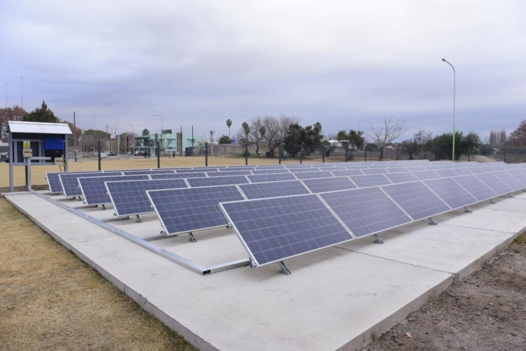 Junín apuesta por el sol: el nuevo parque solar reducirá un 50% su consumo energético 11 JUNIN-ENERGÍAS RENOVABLES