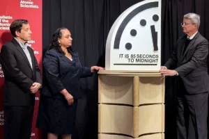 El deterioro de la seguridad global acelera el Reloj del Juicio Final