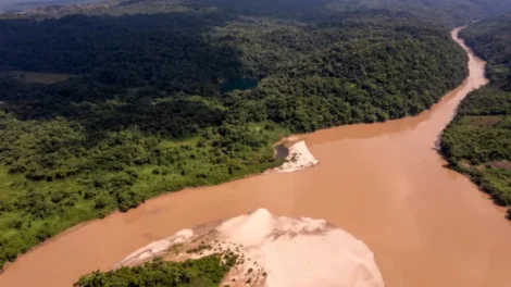 Un río con historia maya, biodiversidad y riesgos crecientes: la reflexión que trae Mal de río