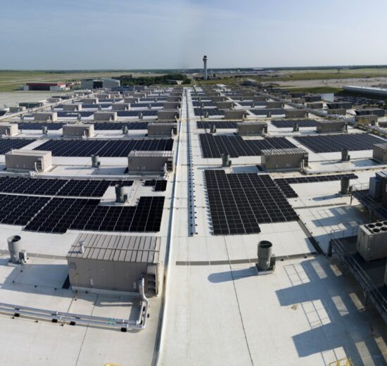 Modelos energéticos sostenibles ganan terreno con la expansión solar y eólica internacional 18 Modelos energéticos sostenibles