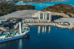 Invirtiendo elementos: la tecnología noruega que entierra el CO2 para limpiar el planeta 11 Noruega