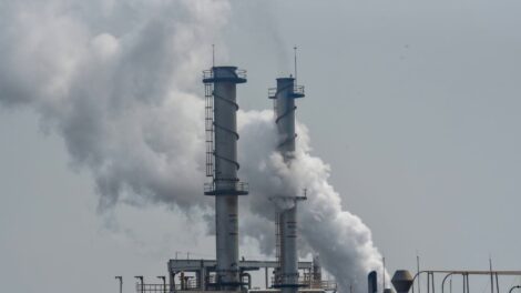 Semarnat pone nombre a las industrias que más contaminan en Nuevo León