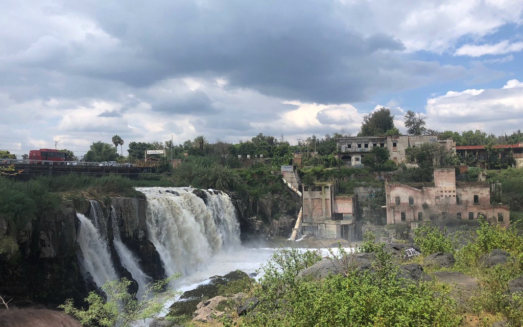 Semarnat recibe firmas