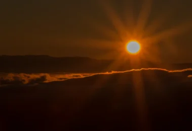 Solsticio de invierno: un espejo entre el cosmos, la historia y el desafío climático 13 Solsticio de invierno 2