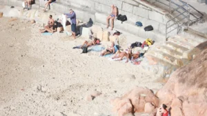 calor se consolida en A