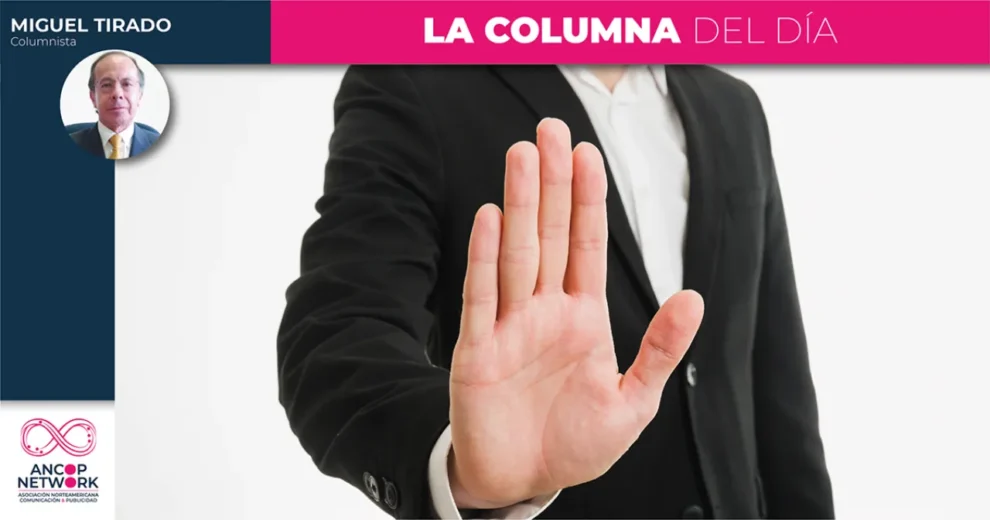 TEMAS CENTRALES Política y censura 11 miguel tirado rasso