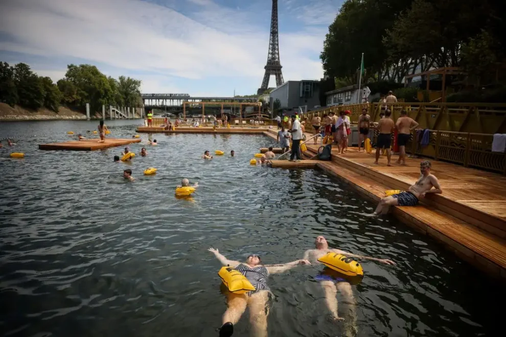 Paris recupera el baño en el rio Sena tras más de un siglo con un ambicioso proyecto ambiental 11 Paris
