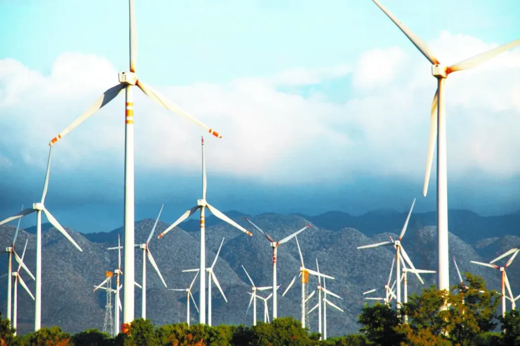 México acelera la transición energética con nuevos proyectos solares y eólicos 11 proyectos solares y eólicos
